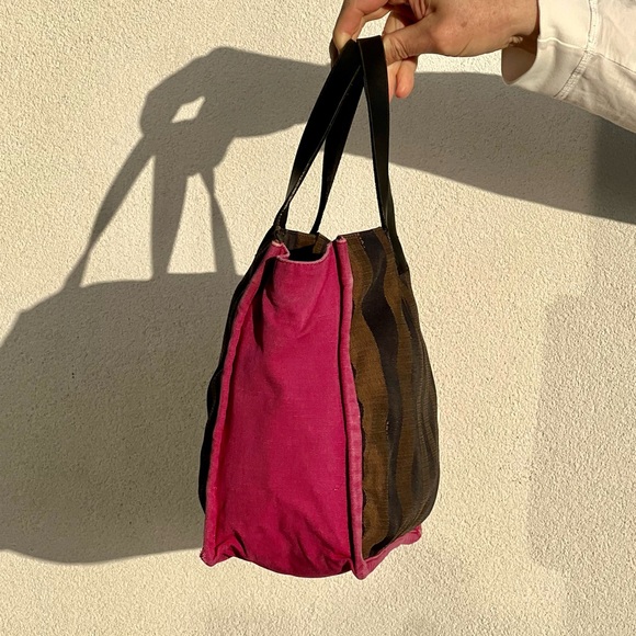 FENDI Fuchsia And Tobacco Pequin Stripe Canvas Bag - Picture 3 of 15